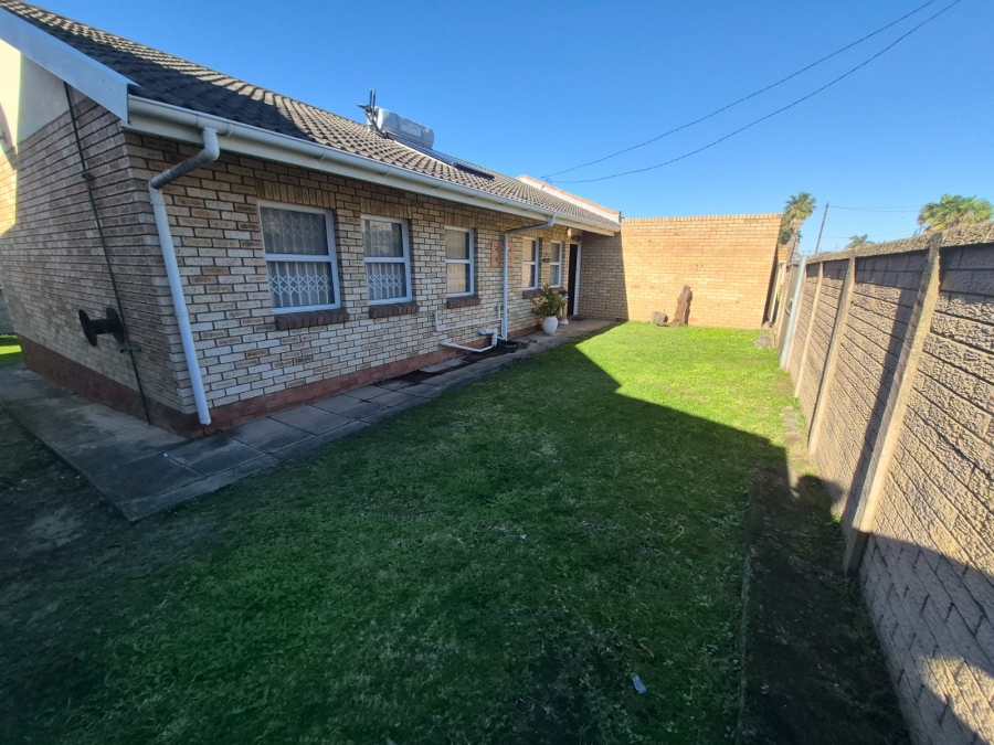 2 Bedroom Property for Sale in West Bank Eastern Cape